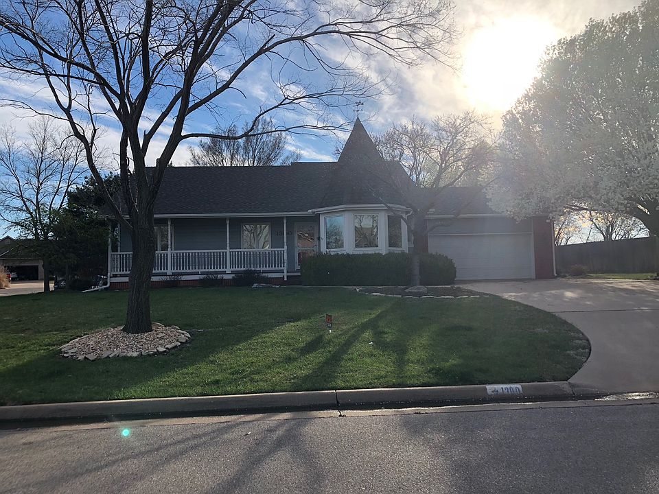 1st image of 1300 N High Dr
