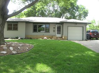 714 Janes View St, Papillion, NE 68046