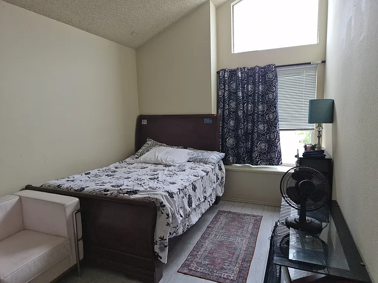 4822 King Cir — Photo 6