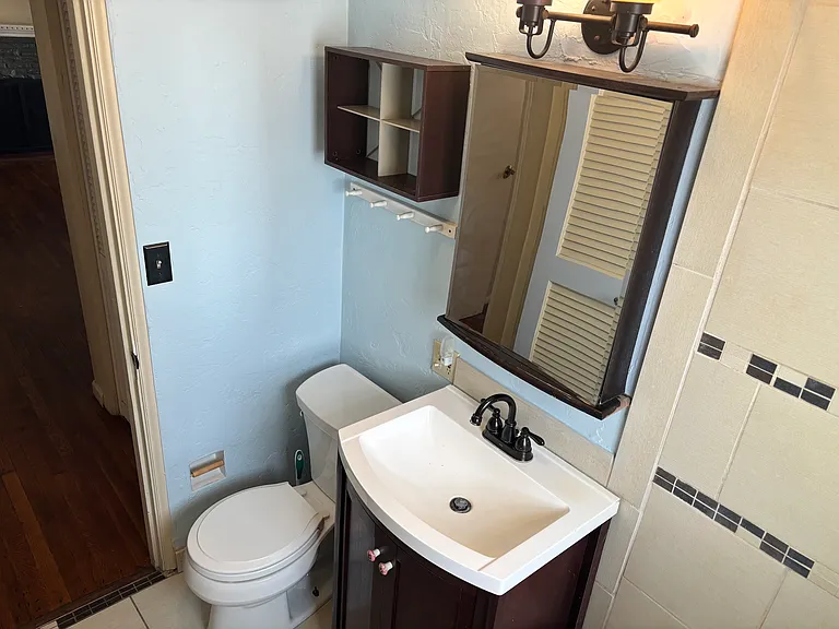 2537 N Orchard Ave — Photo 16