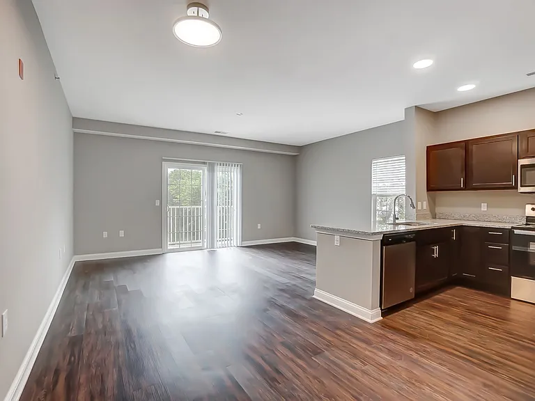Premier Flats — Photo 30