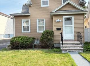 750 Prospect St, Baldwin, NY 11510