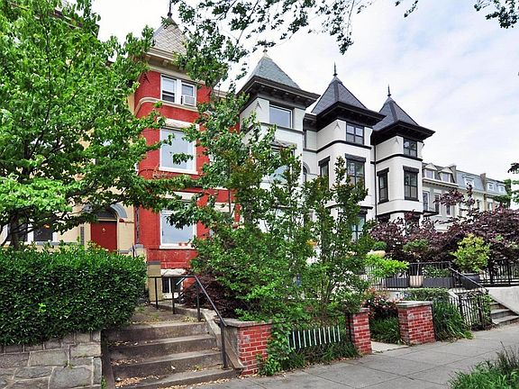 Located on historic block with wide sidewalks and beautifully landscaped yards
