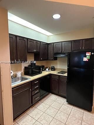 5th image of 8303 Palm Pkwy #106