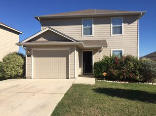 6915 Opal Clfs, Converse, TX 78109