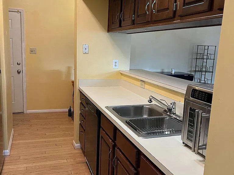 24 Inverness Cir — Photo 8