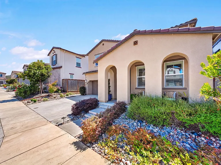 6971 Kirigin Way — Photo 3