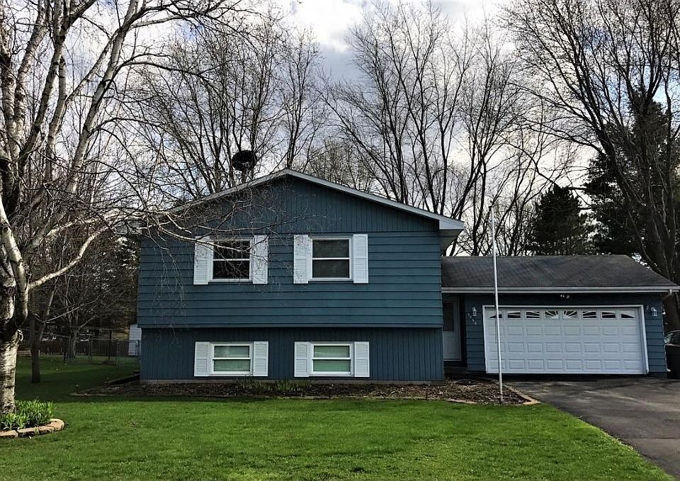 1st image of 5950 Lower 182nd St W
