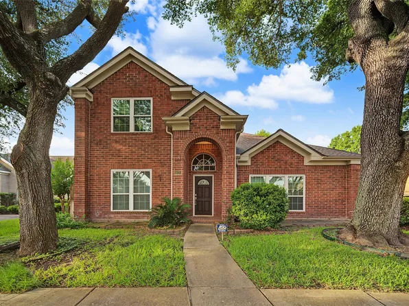 14135 Swallowfield Dr, Houston, TX 77077