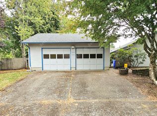 2112 NE 33rd St, Gresham, OR 97030