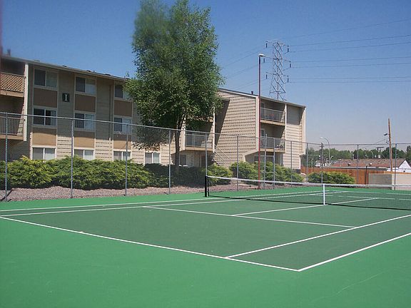 Tennis court