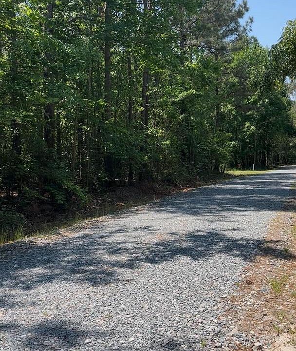 1st image of Dogwood Ln