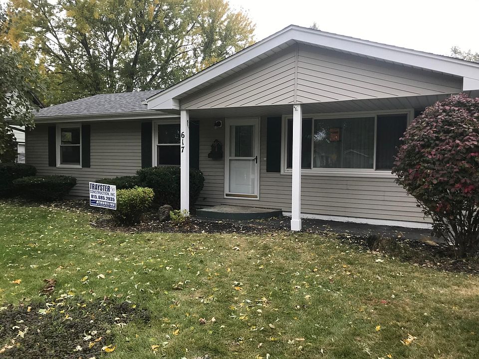 1st image of 617 Ivy Ln