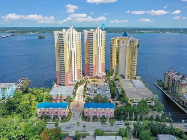 2745 1st St APT 1006, Fort Myers, FL 33916