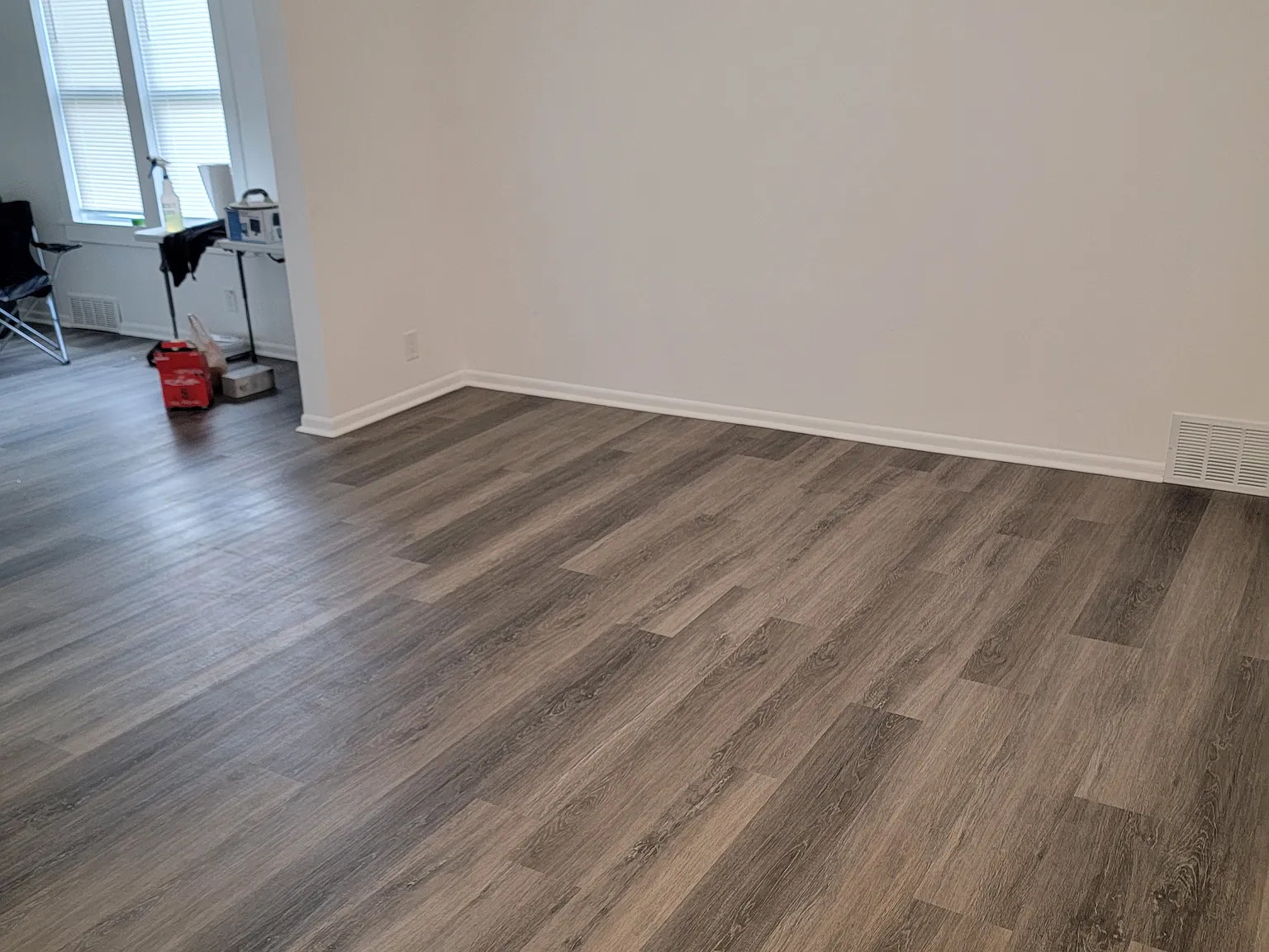 2 bed, 800 sqft, $1,025 — Photo 2