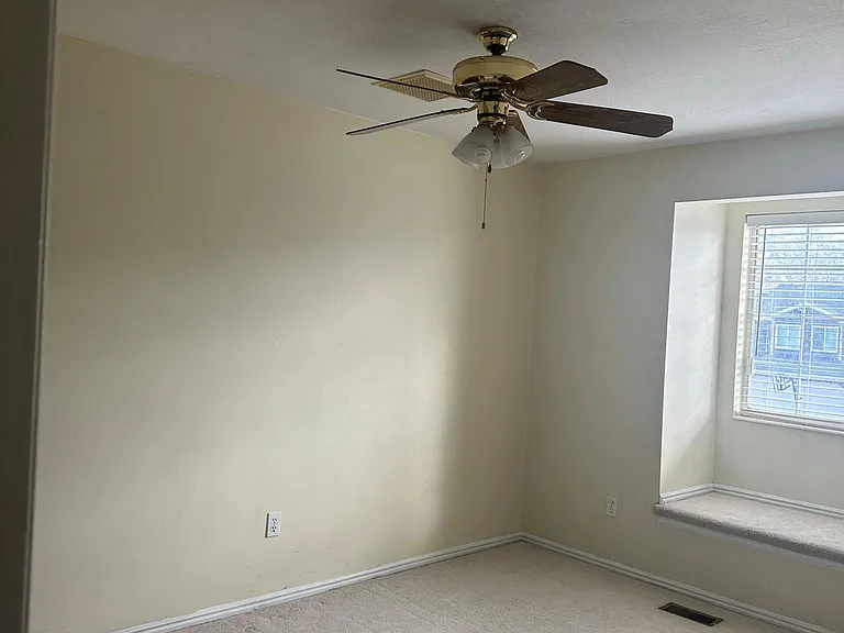 1177 N 150 W — Photo 8