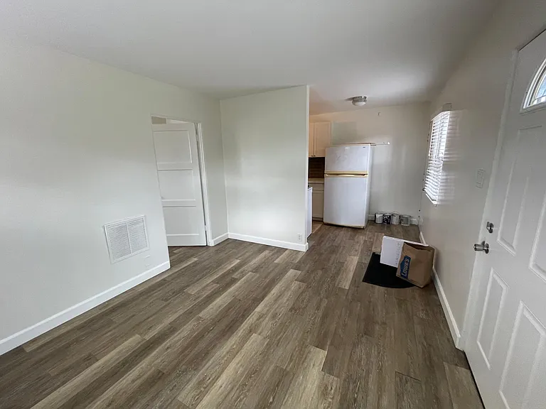 520 Palm Dr #520 — Photo 12