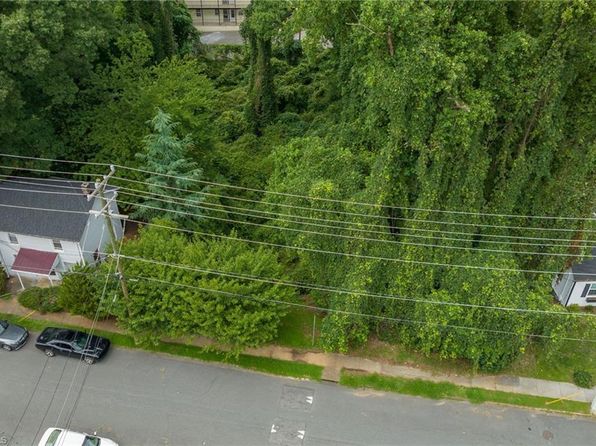 winston-salem-north-carolina-402770063 picture