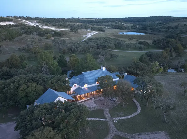 730 Eagle Rdg E, Kerrville, TX 78028