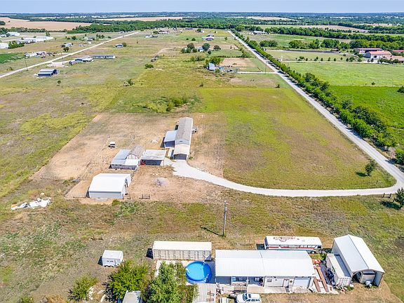 5th image of 408 County Road 4415