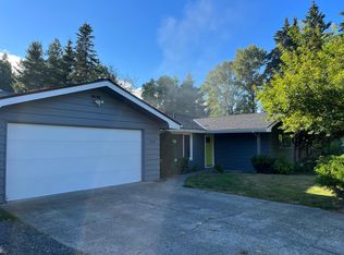 23520 75th Ave W, Edmonds, WA 98026