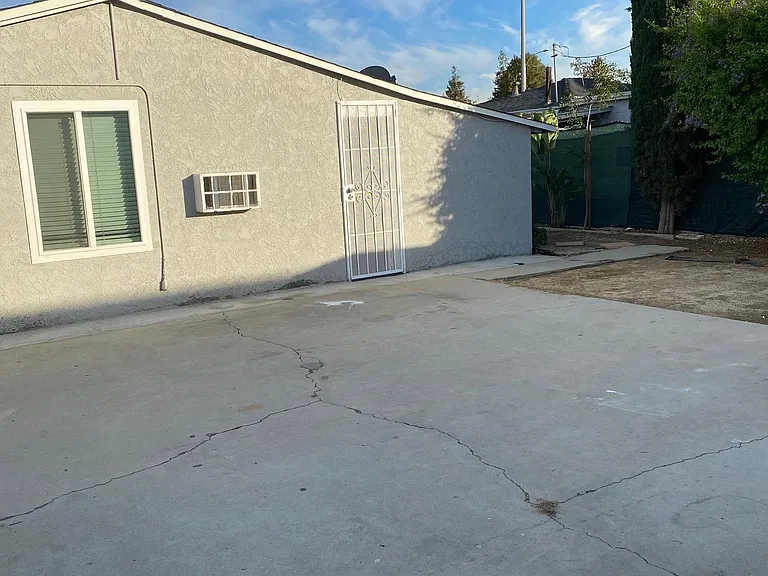 111 S Magnolia Ave — Photo 10