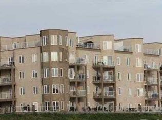 9810 94th St #405, Peace River, AB T8S0A1