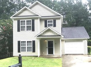 74 Randolph Dr, Clayton, NC 27520