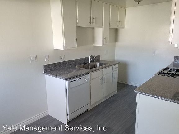 3rd image of 1324 S Alta Vista Ave APT 47