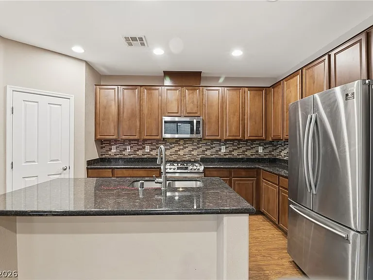 10441 Mount Washington Ave — Photo 6