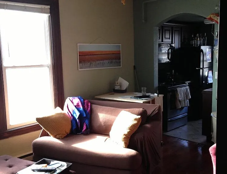 144 3rd Ave S #8 — Photo 2