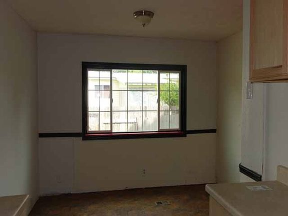 5th image of 26513 E Nebraska Ave