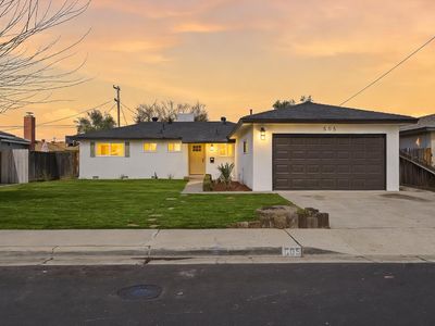 505 W Pico Ave, Clovis, CA, 93612