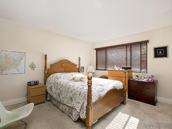 2nd image of 8460 Via Mallorca Unit 135