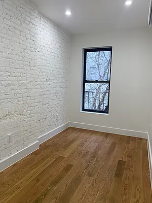 Rented by Suzuki Capital LLC | media 11