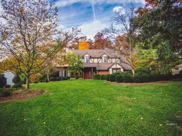 9 Coventry Ln, Athens, OH 45701