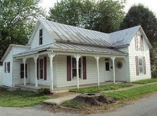 125 Vine St, Peebles, OH 45660