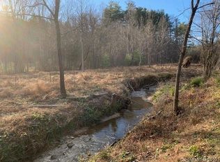 4047 Kanuga Rd, Hendersonville, NC 28739