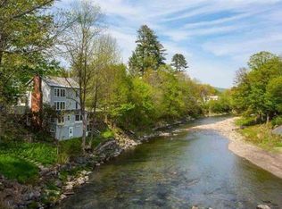 42 River St, Woodstock, VT 05091