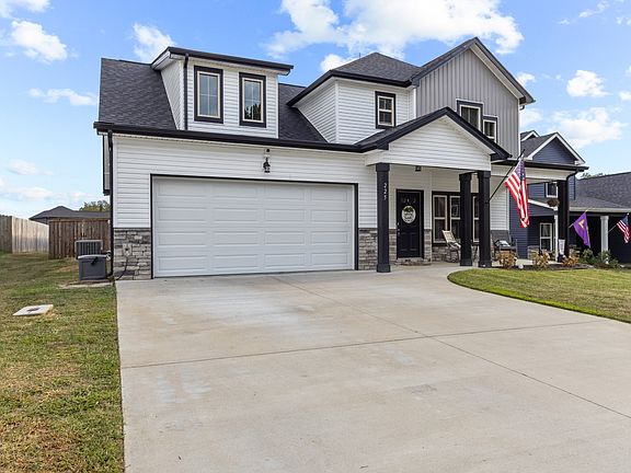 4th image of 225 Crusaw Dr