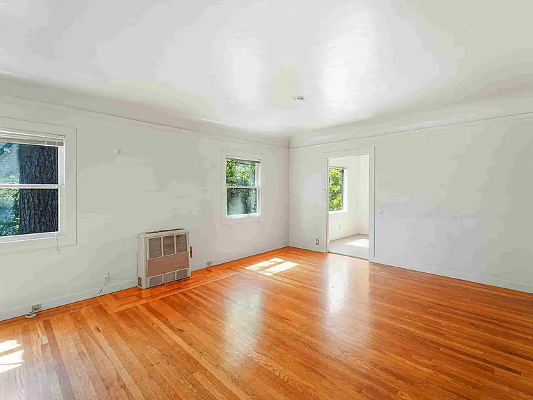 2732 Benvenue Ave — Photo 20