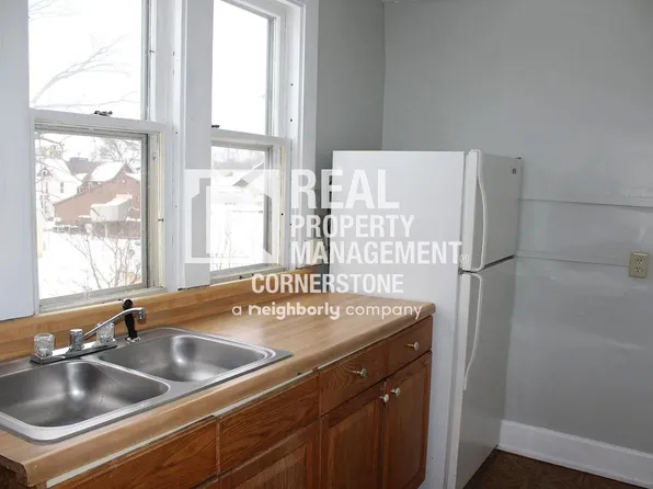 709 W Willard St, 709 W Willard St #C, Kalamazoo, MI 49007