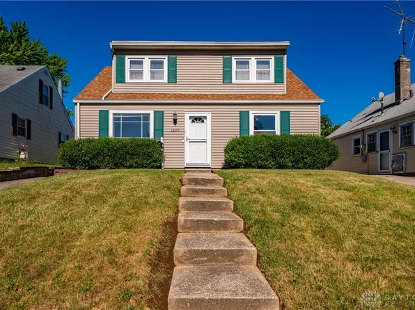 1609 John Glenn Rd, Dayton, OH 45410