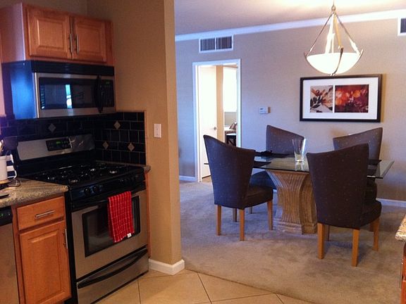 4th image of 68539 Iroquois St
