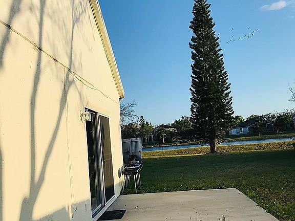 2nd image of 362 Lexingdale Dr