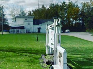 2925 N Huron Rd, Pinconning, MI 48650
