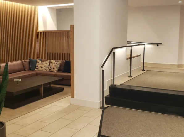 70-25 Yellowstone Boulevard image 11 of 18