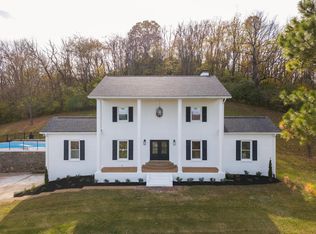 235 Foxboro Dr, Madison, TN 37115