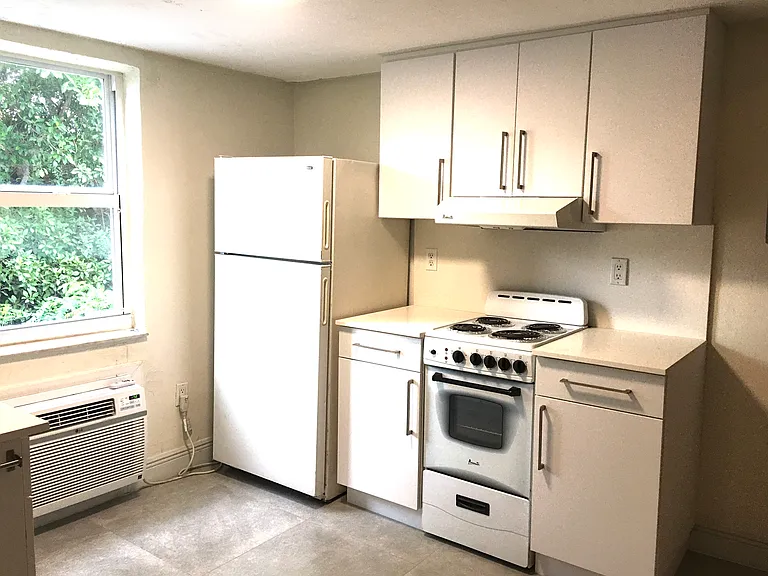 2859 Bird Ave #6 — Photo 5