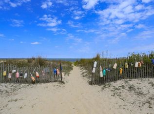 1036 E Ocean View Ave, Norfolk, VA 23503